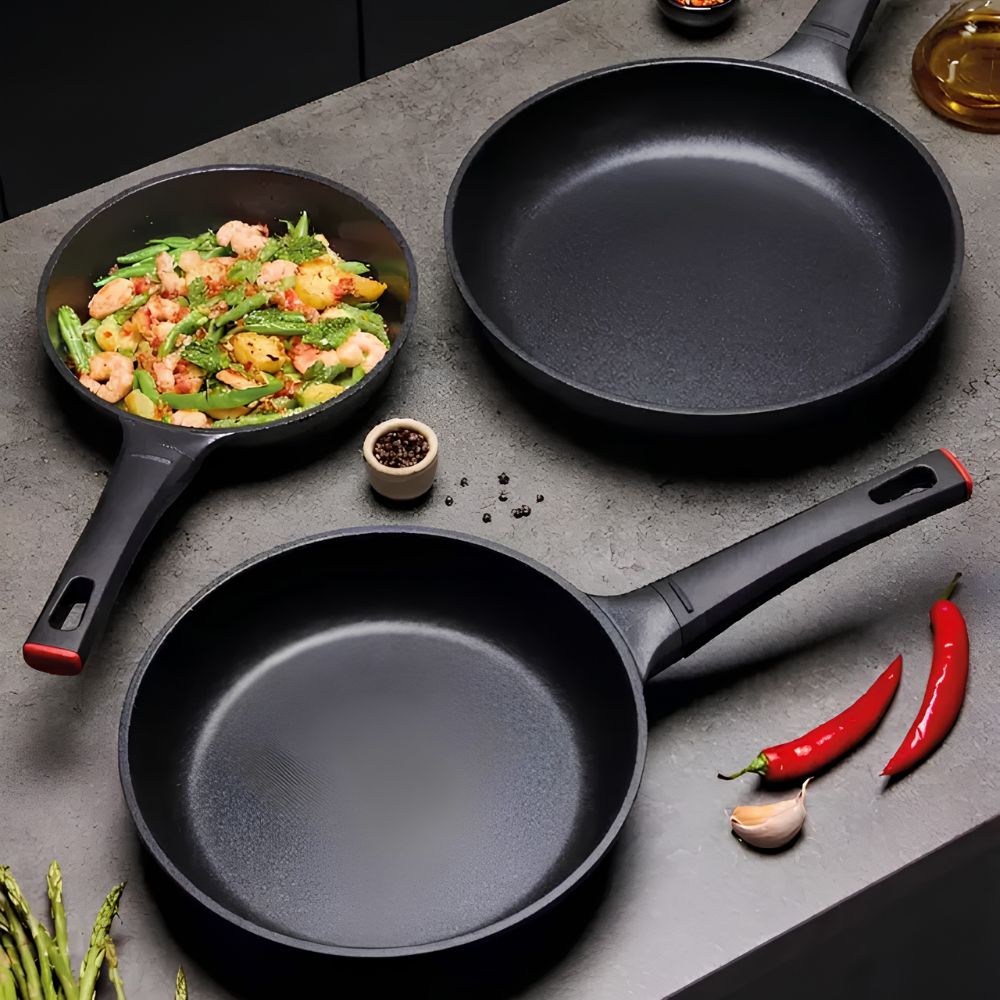 SARTEN 22 CM ALUMINIO FUNDIDO ELITE 3 CLAVELES