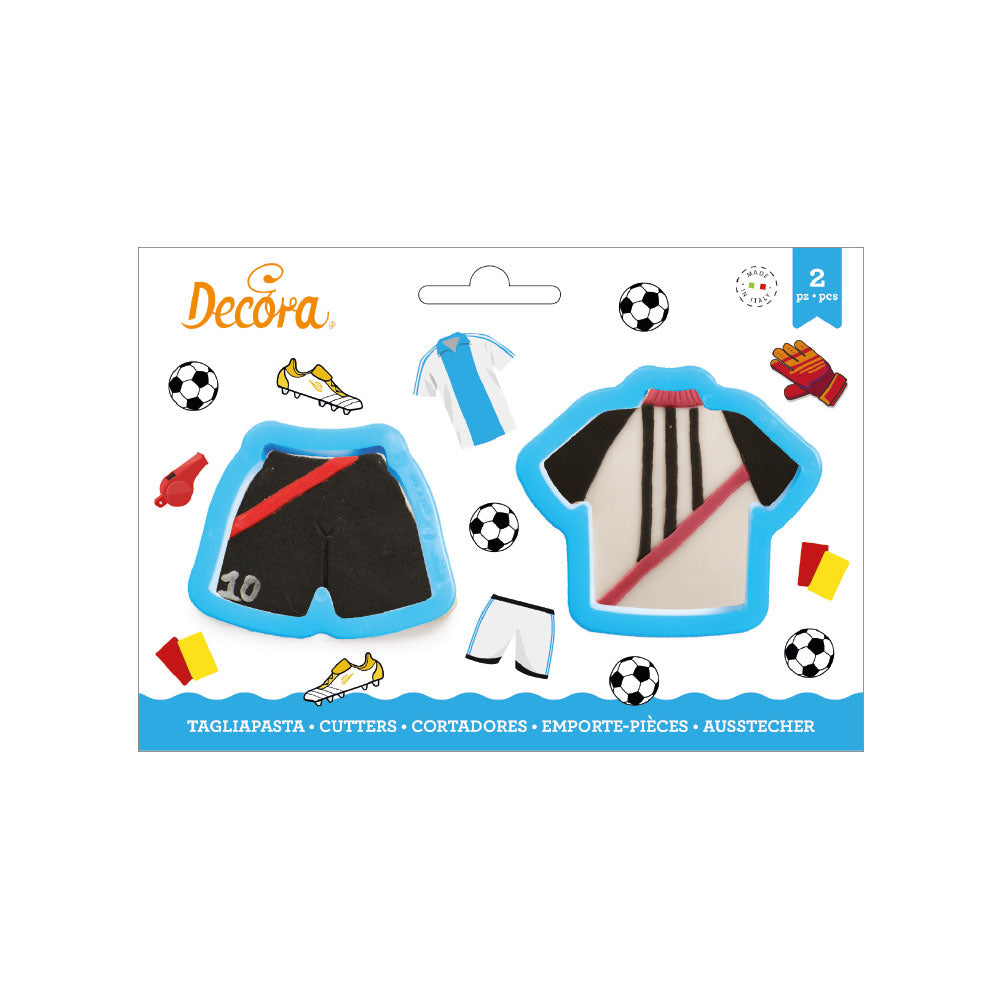 SET 2 CORTA GALLETA CAMISETA Y SHORT FUTBOL DECORA