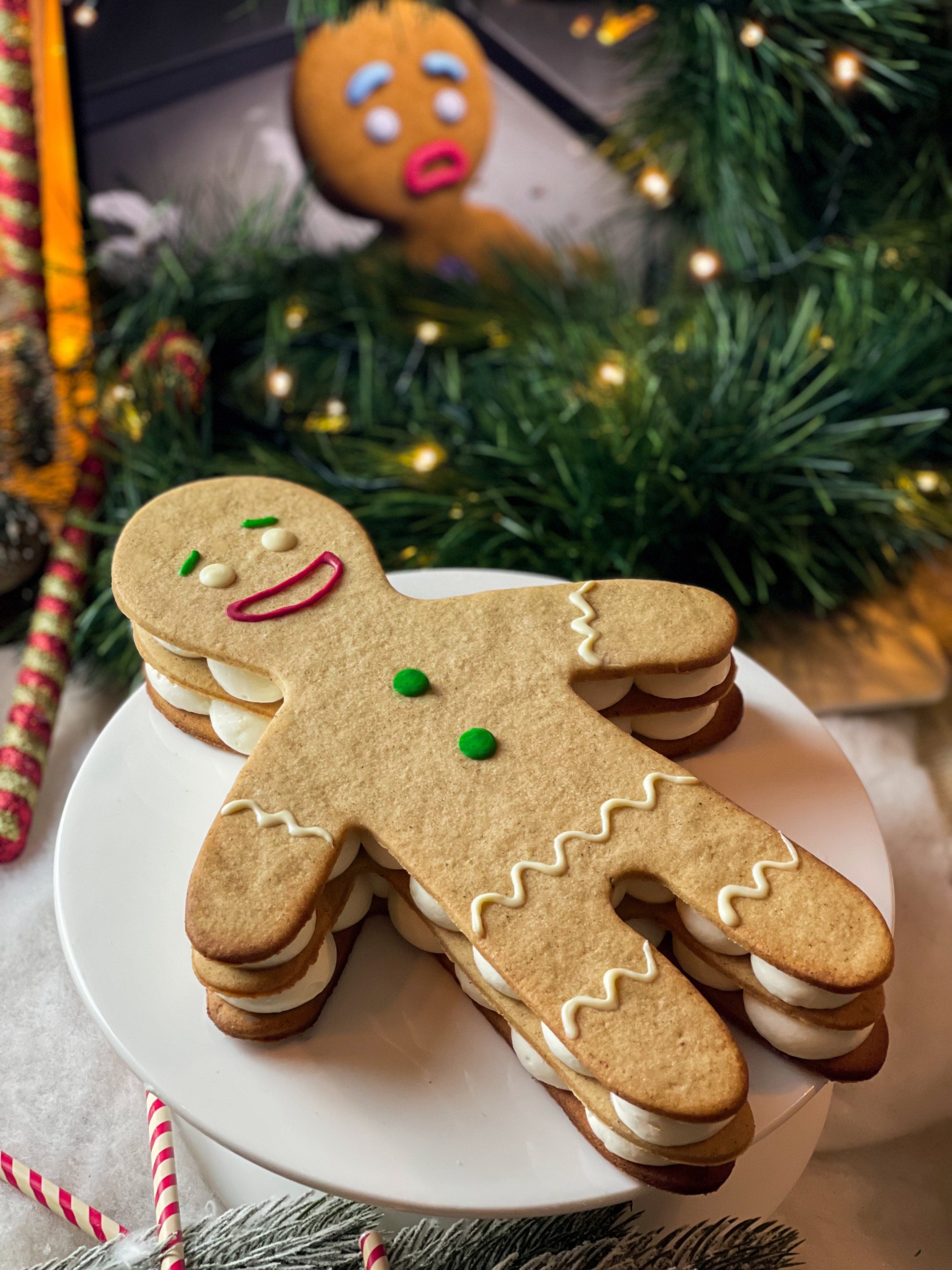 MOLDE NIÑO ACERO INOX 28 CM DECORA