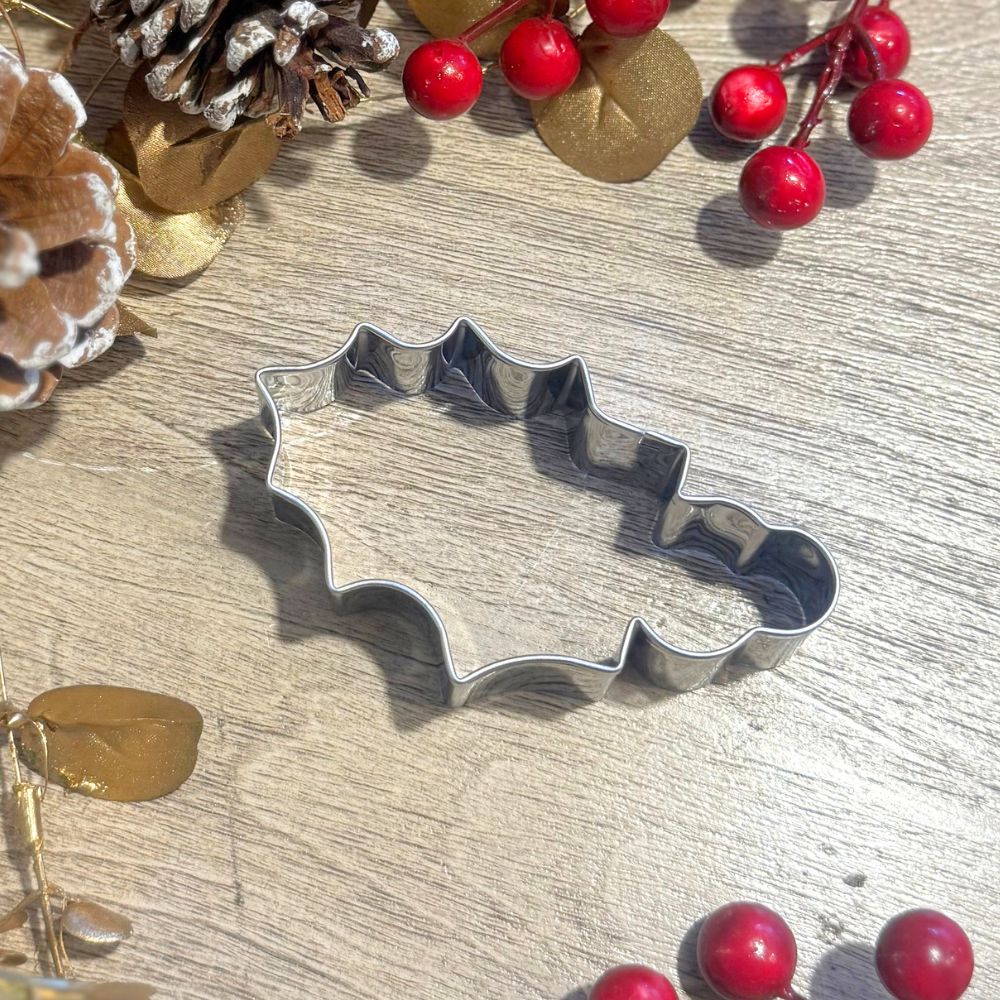 CORTA GALLETA MUERDAGO 5,4X8,7 CM A044