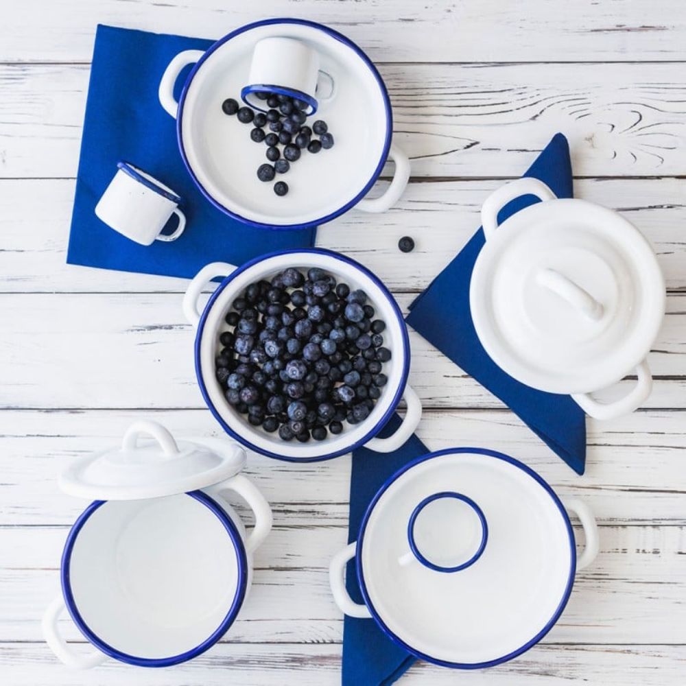 BOWL ACERO BLANCO ESMALTADO BORDE AZUL 12 CM IBILI